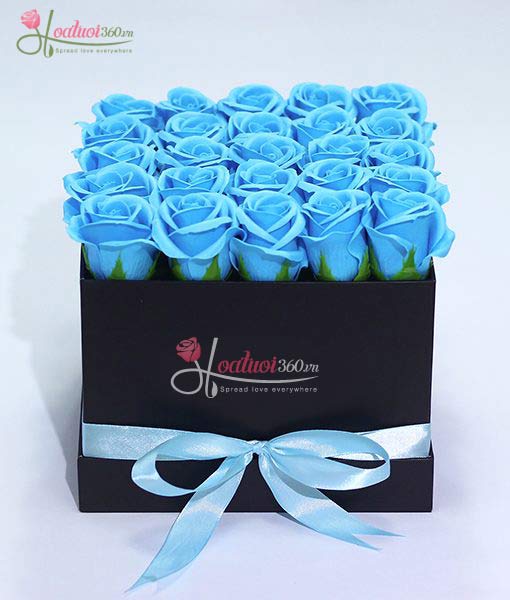 Hoa Hồng Sáp Thơm Màu Xanh Dương - Hộp Vuông Đen